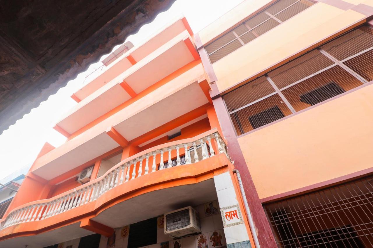 Oyo 7224 Krishna Prasad Hotel Chennai Exterior foto